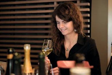Bulles et patience : quand le temps sculpte les grands Champagnes